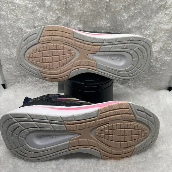 Adidas EQ21 Running Womens Size 6 Athletic Shoes GX7320 - Picture 4 of 4